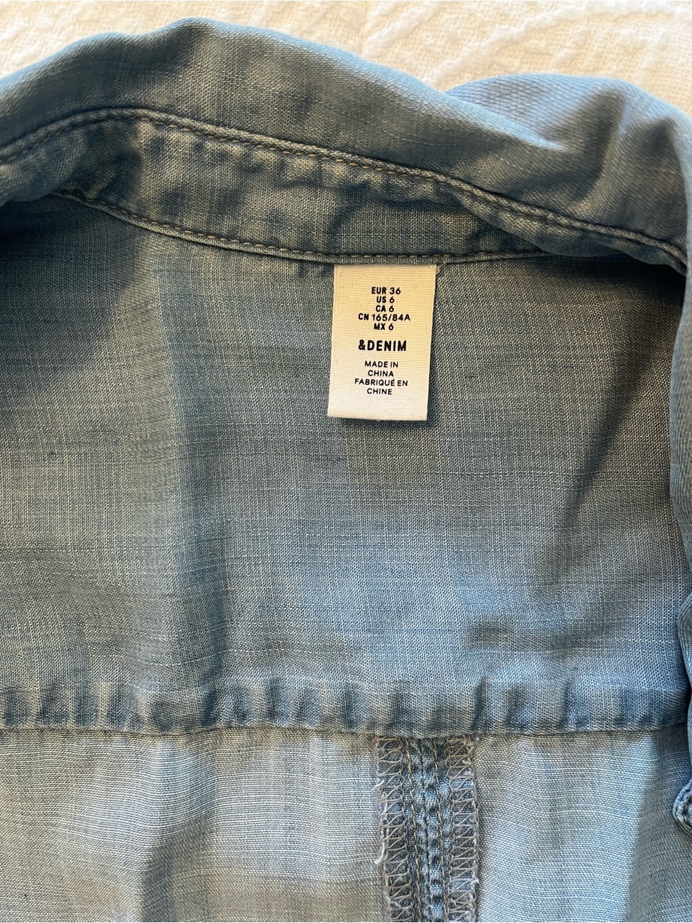 H&M Light Blue Denim Button-Down Shirt - Picture 5 of 5